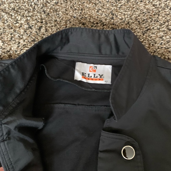 Fitted Blazer - Picture 3 of 4